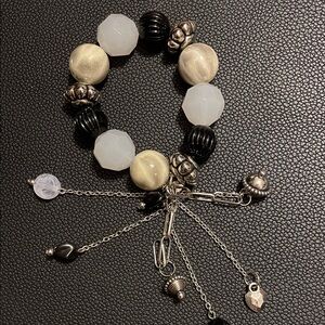 Elegant Black and White Beaded Bracelet with free matching earrings